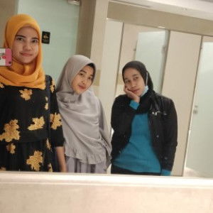 sherly putri profile icon