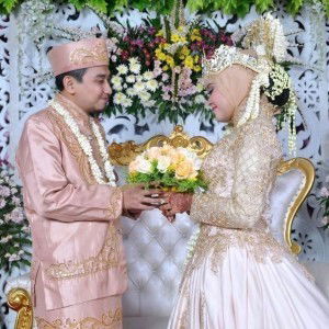 Endah Try Utari profile icon