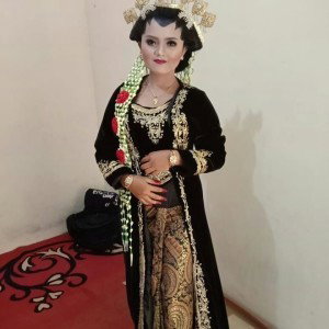 Wiwin Lidya profile icon