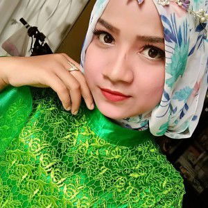 Eva Yani profile icon