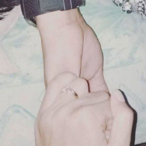 AnnaKimlmnida Bojone Kaslep Warwer profile icon