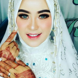 Tiya Tantri Meirika profile icon