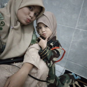 yulinda wahyu harly davita profile icon