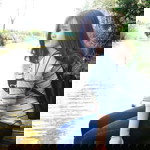 moon quỳnh profile icon