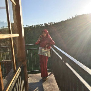 elvira maulidiyah profile icon