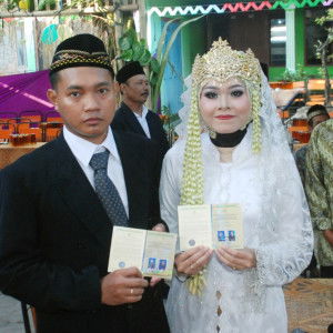 Emy Puji profile icon