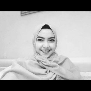 Riri Rahmah profile icon