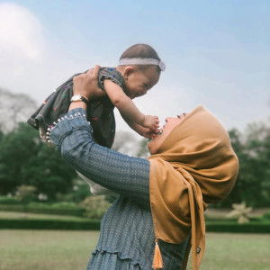 Ikha Maulida profile icon