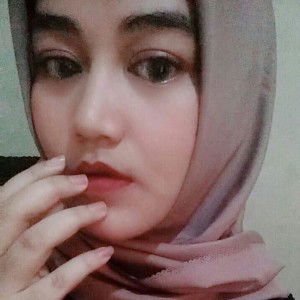 Mhiea Febriani profile icon