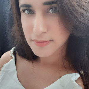 Alisa Khaniyor profile icon