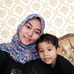 Desti Dias profile icon