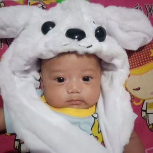 Isnaeni Budi Hapsari profile icon