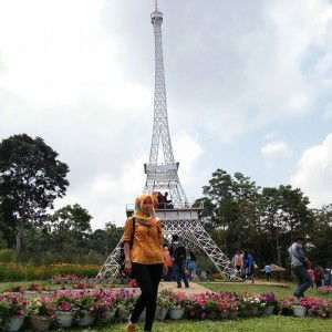 Indra Hadi Putri profile icon