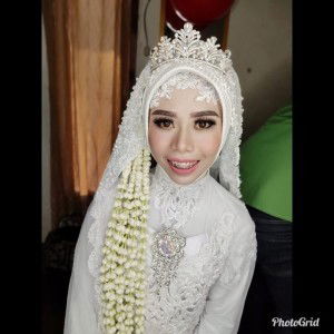 Devii Setiowati profile icon