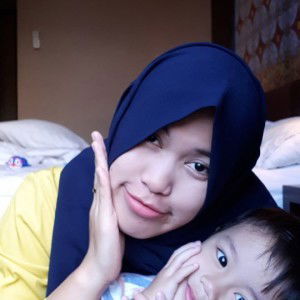 Restu Nur Fitriani profile icon