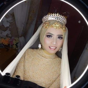 Khusnul Triwahyuni profile icon