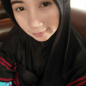 Nur Diani profile icon