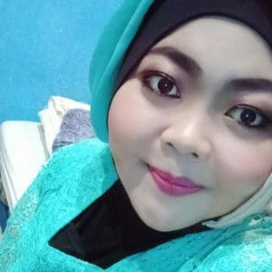 Yuni Lestari profile icon