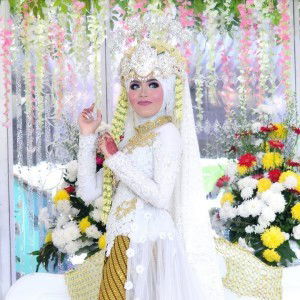 Ratna Audyna profile icon