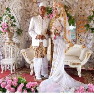 Febri Yanti profile icon