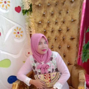 Husna Adifta profile icon
