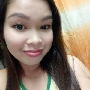 Laarnie Fernandez profile icon