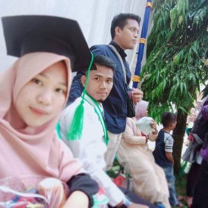 Eci Elan Saputri profile icon