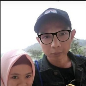 Rhennie Uly profile icon