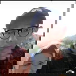 Rhennie Uly profile icon