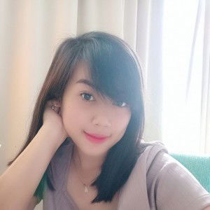 Ariyanti Sr. profile icon