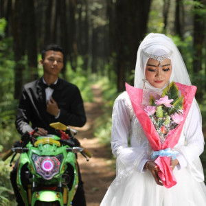 Adenita Ruhiat profile icon