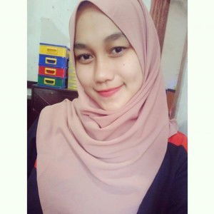 Laily Idza Yaqhsya profile icon