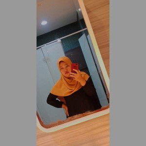 Rossi Ineke Suma profile icon