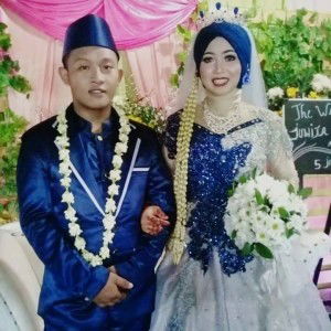 Juwita Ratnasari profile icon