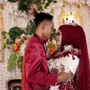 Ela Khumaeroh profile icon