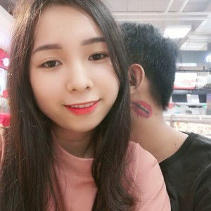 Phương Thùy profile icon