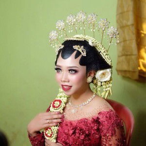 Ella Lutfi Septiana profile icon