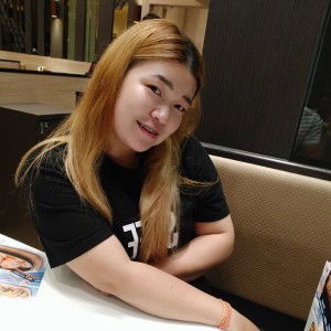 Aun Anchali profile icon