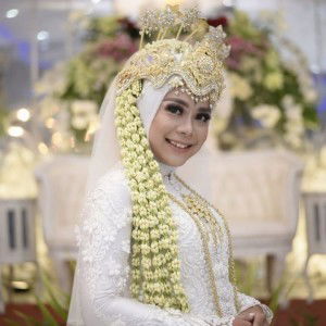 Tiara Agustine profile icon