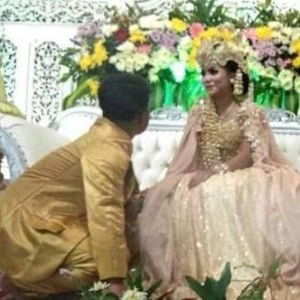 Ayu Setiyyani profile icon