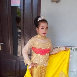 Erna Nya Edi Edi profile icon