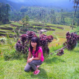 Dwi Yulianti profile icon