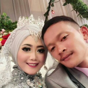 Rina Marlina profile icon