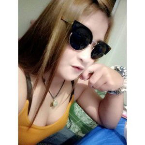 ว่าใง' ขนิษฐา profile icon