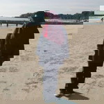 Wanie Azman profile icon