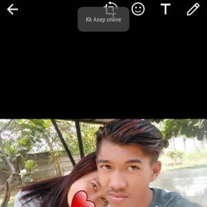 April Lia profile icon