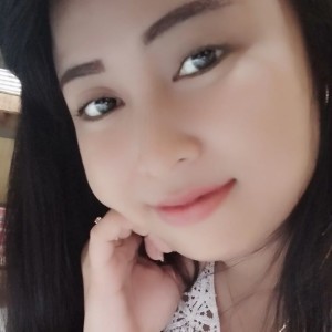 Dinya Farid profile icon