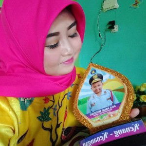 Indah Nugroho profile icon