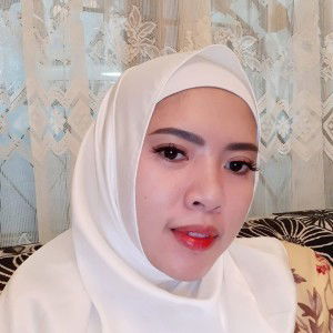 Retnasari profile icon