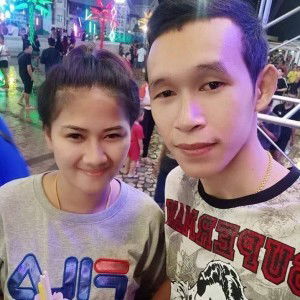 วันศุกร์ สีฟ้า profile icon